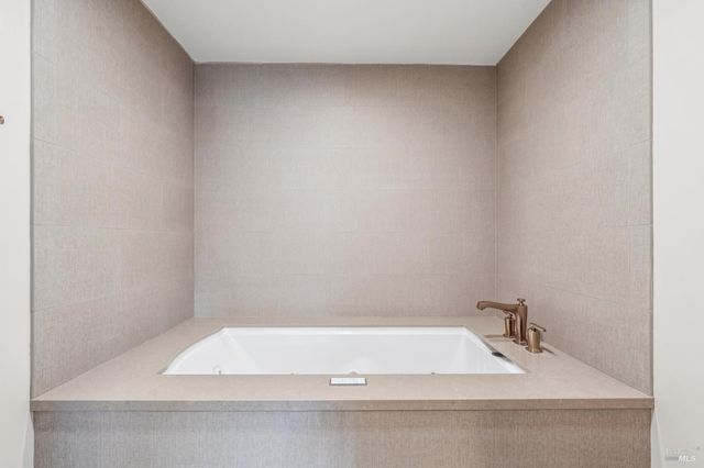 15 Laurel Ln, Sausalito, CA 94965