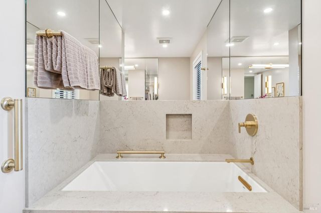 15 Laurel Ln, Sausalito, CA 94965