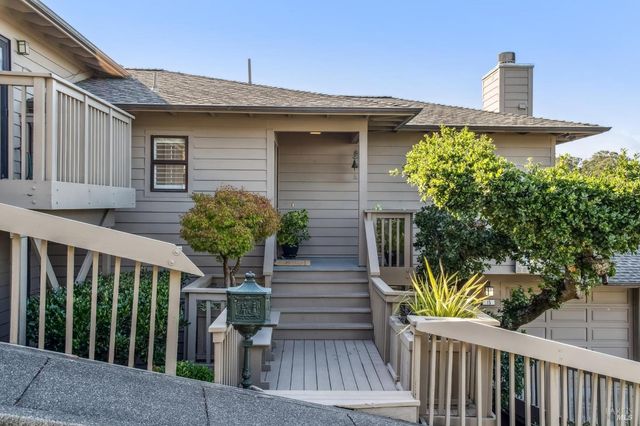 15 Laurel Ln, Sausalito, CA 94965