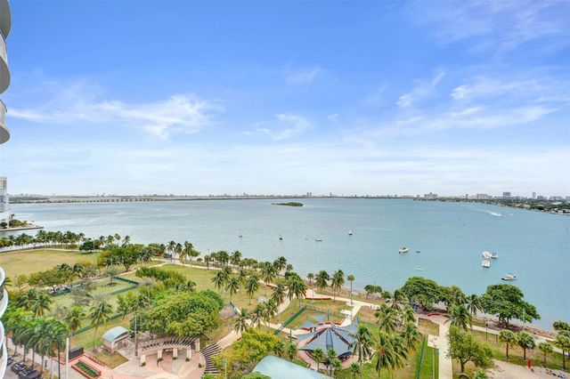 488 NE 18th St 801, Miami, FL 33132