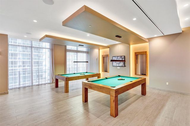 488 NE 18th St 801, Miami, FL 33132