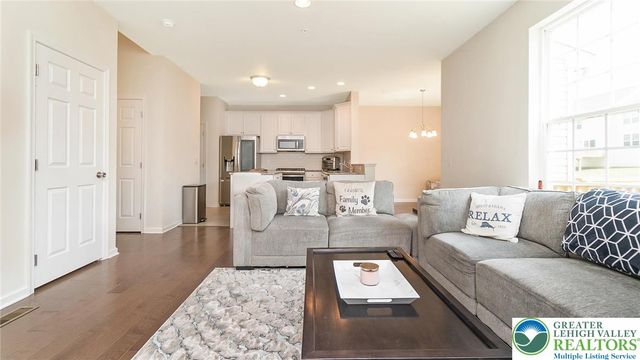 4314 Beech Drive, Lower Nazareth Twp, PA 18064