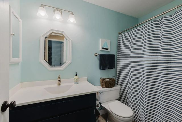 9629 Derald Rd, Santee, CA 92071