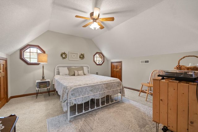 22 Tranquility Place, Burnside, KY 42519