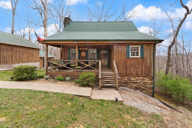 22 Tranquility Place, Burnside, KY 42519