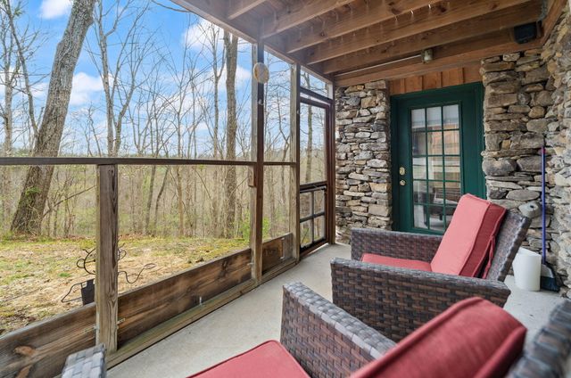 22 Tranquility Place, Burnside, KY 42519