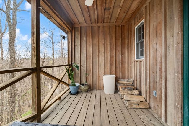 22 Tranquility Place, Burnside, KY 42519