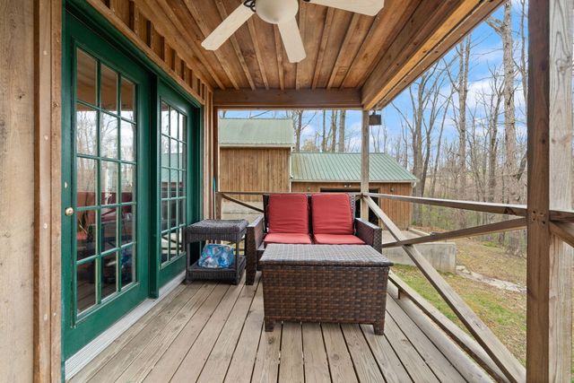 22 Tranquility Place, Burnside, KY 42519