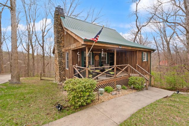 22 Tranquility Place, Burnside, KY 42519