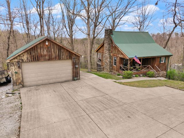 22 Tranquility Place, Burnside, KY 42519
