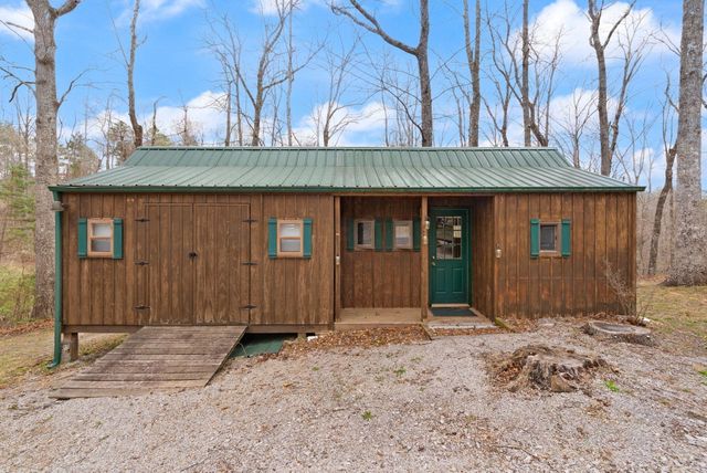 22 Tranquility Place, Burnside, KY 42519