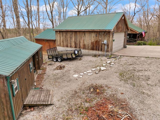 22 Tranquility Place, Burnside, KY 42519