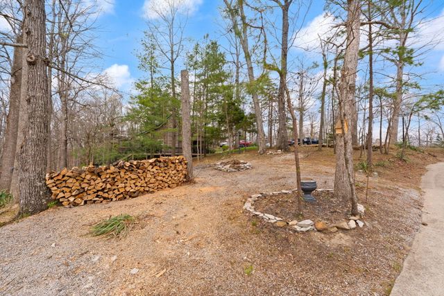 22 Tranquility Place, Burnside, KY 42519