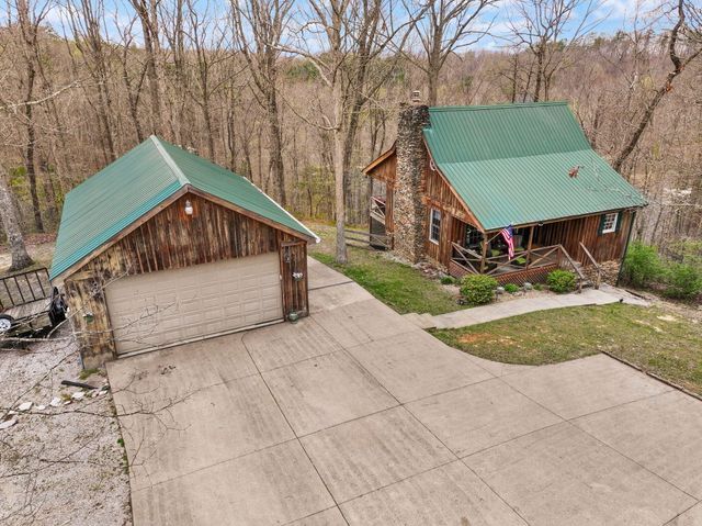 22 Tranquility Place, Burnside, KY 42519