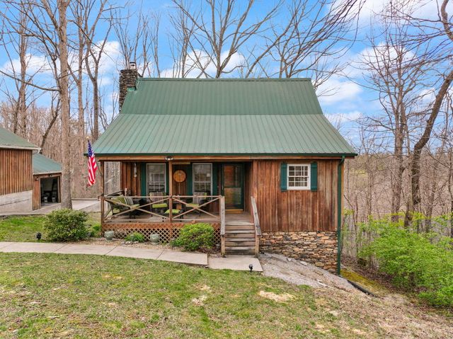 22 Tranquility Place, Burnside, KY 42519