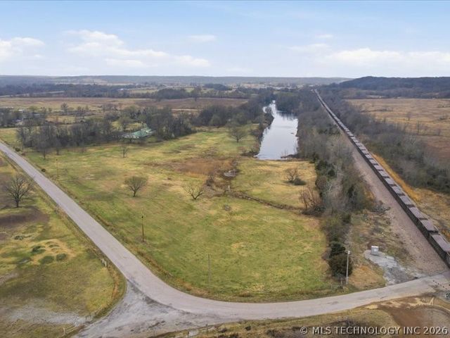 3216 S 4300 Road, Big Cabin, OK 74016