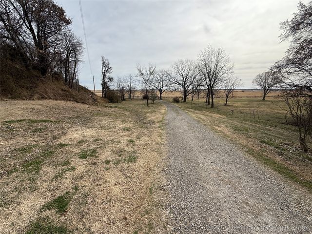 3216 S 4300 Road, Big Cabin, OK 74016