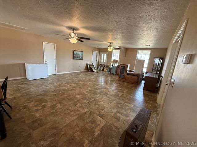 3216 S 4300 Road, Big Cabin, OK 74016