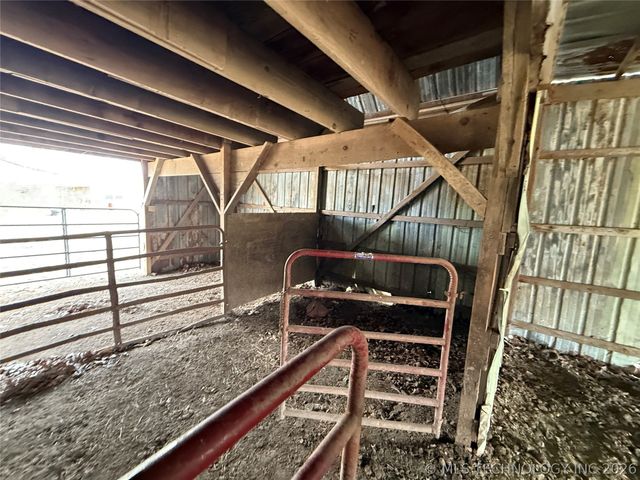 3216 S 4300 Road, Big Cabin, OK 74016