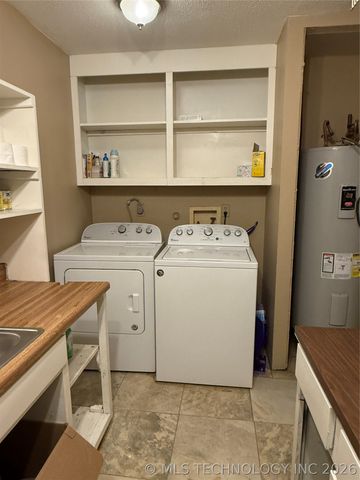 3216 S 4300 Road, Big Cabin, OK 74016