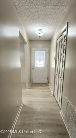 9113 Warbler Avenue, Ocean Springs, MS 39564