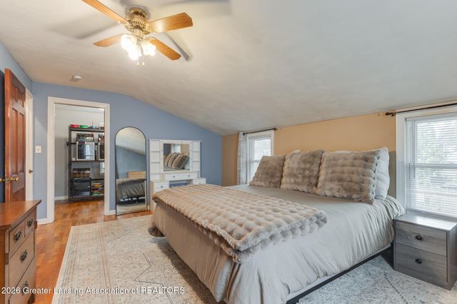 1125 Poxson Avenue, Lansing, MI 48910