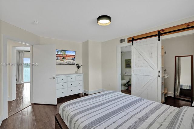 20822 San Simeon Way 103, Miami, FL 33179