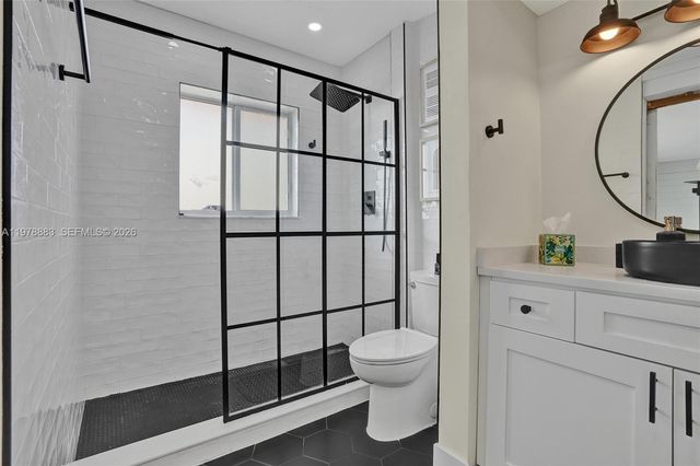 20822 San Simeon Way 103, Miami, FL 33179