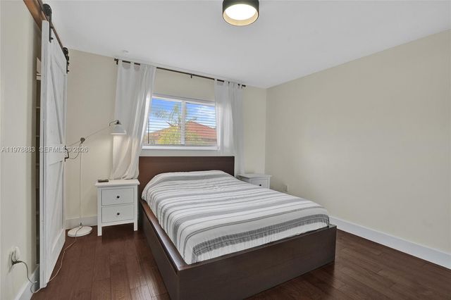 20822 San Simeon Way 103, Miami, FL 33179