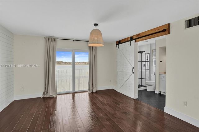 20822 San Simeon Way 103, Miami, FL 33179