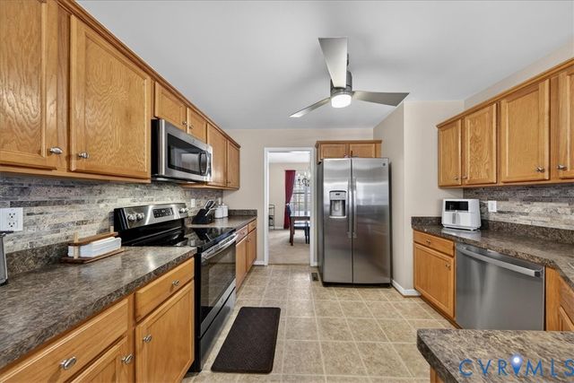 297 Castle Park Ln, Mineral, VA 23117