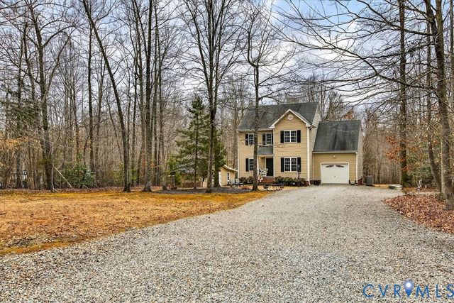 297 Castle Park Ln, Mineral, VA 23117