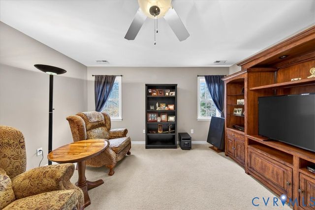 297 Castle Park Ln, Mineral, VA 23117