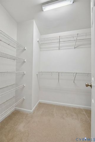 297 Castle Park Ln, Mineral, VA 23117