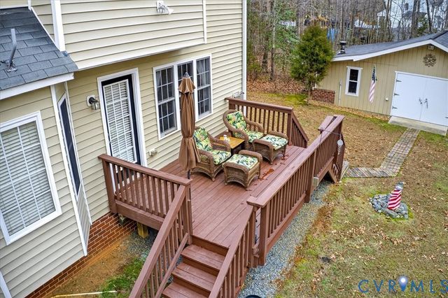 297 Castle Park Ln, Mineral, VA 23117