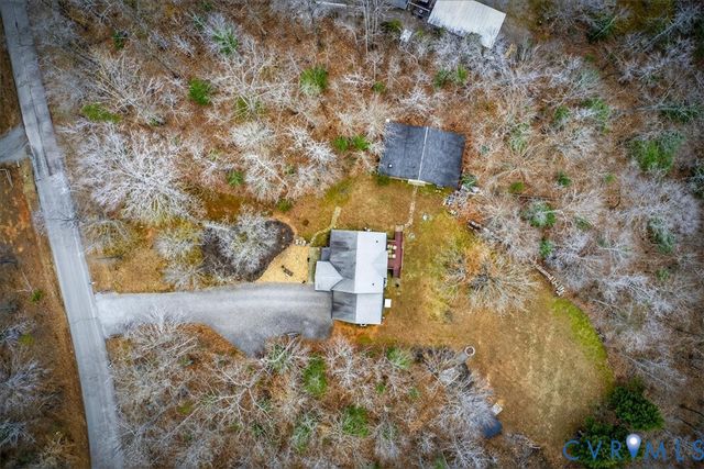 297 Castle Park Ln, Mineral, VA 23117