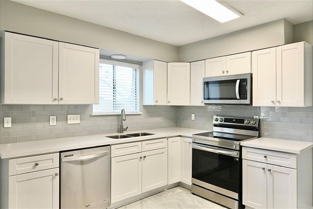 7207 San Pablo Drive, Houston, TX 77083
