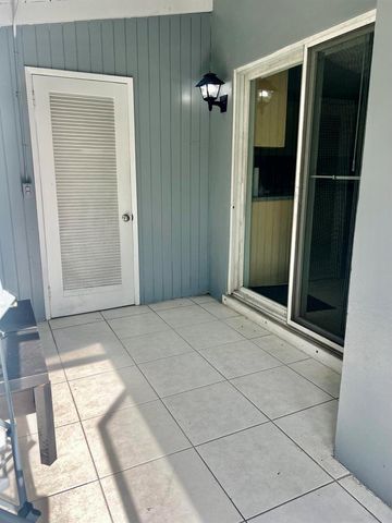 1610-1612 NE 56th Street, Fort Lauderdale, FL 33334