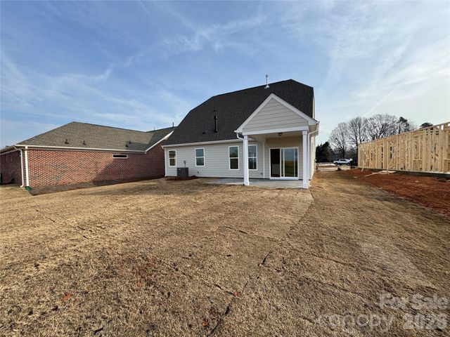 3073 Founding Fathers Drive, Gastonia, NC 28056