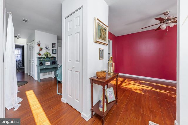 17 HICKORY LN, Swedesboro, NJ 08085