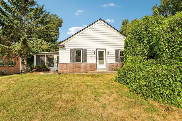 5089 N 127th STREET, Butler, WI 53007