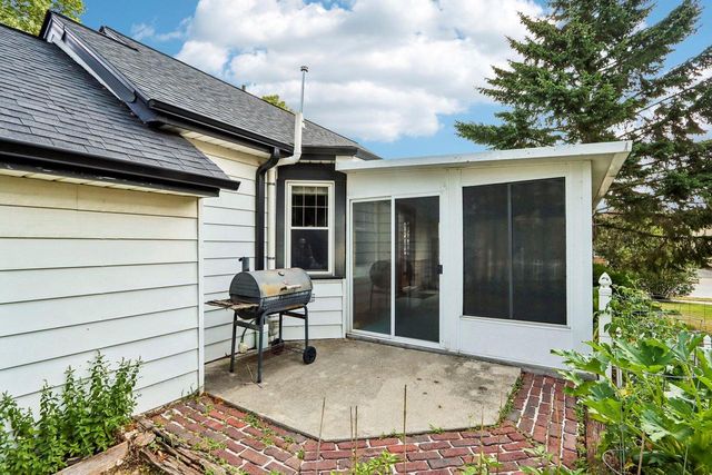 5089 N 127th STREET, Butler, WI 53007