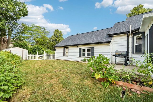 5089 N 127th STREET, Butler, WI 53007