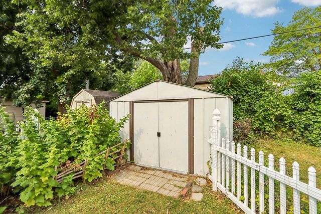 5089 N 127th STREET, Butler, WI 53007