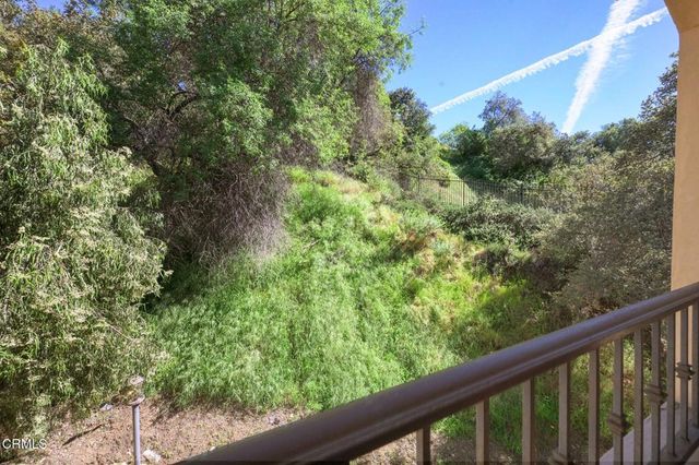 3263 New York Drive, Pasadena, CA 91107