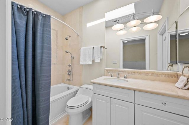 3263 New York Drive, Pasadena, CA 91107