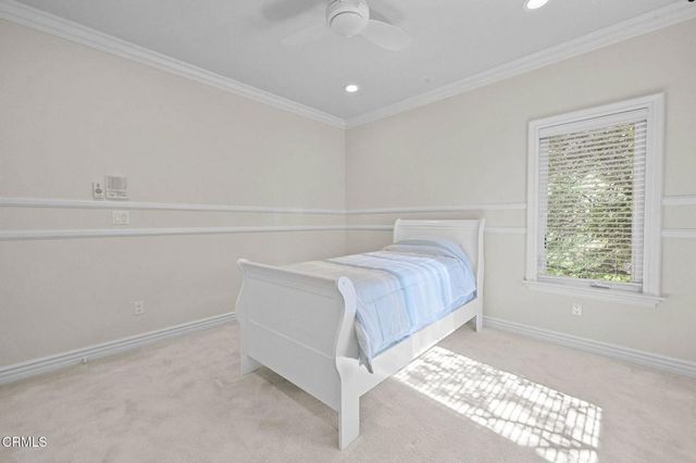 3263 New York Drive, Pasadena, CA 91107