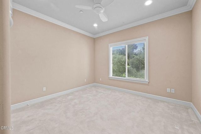 3263 New York Drive, Pasadena, CA 91107