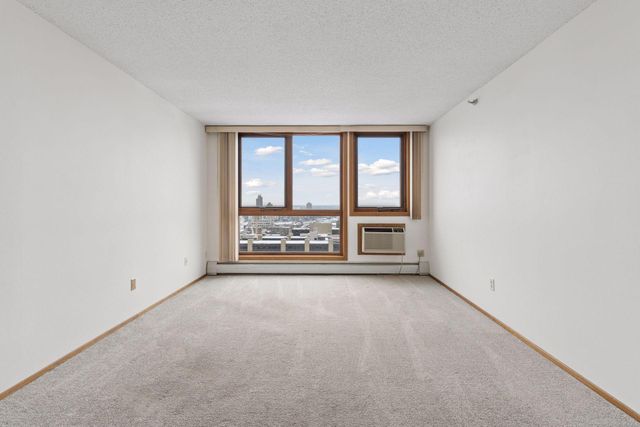 433 S 7th Street 2212, Minneapolis, MN 55415