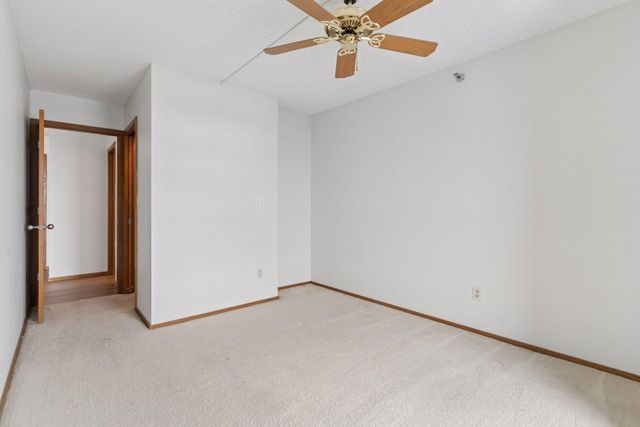 433 S 7th Street 2212, Minneapolis, MN 55415